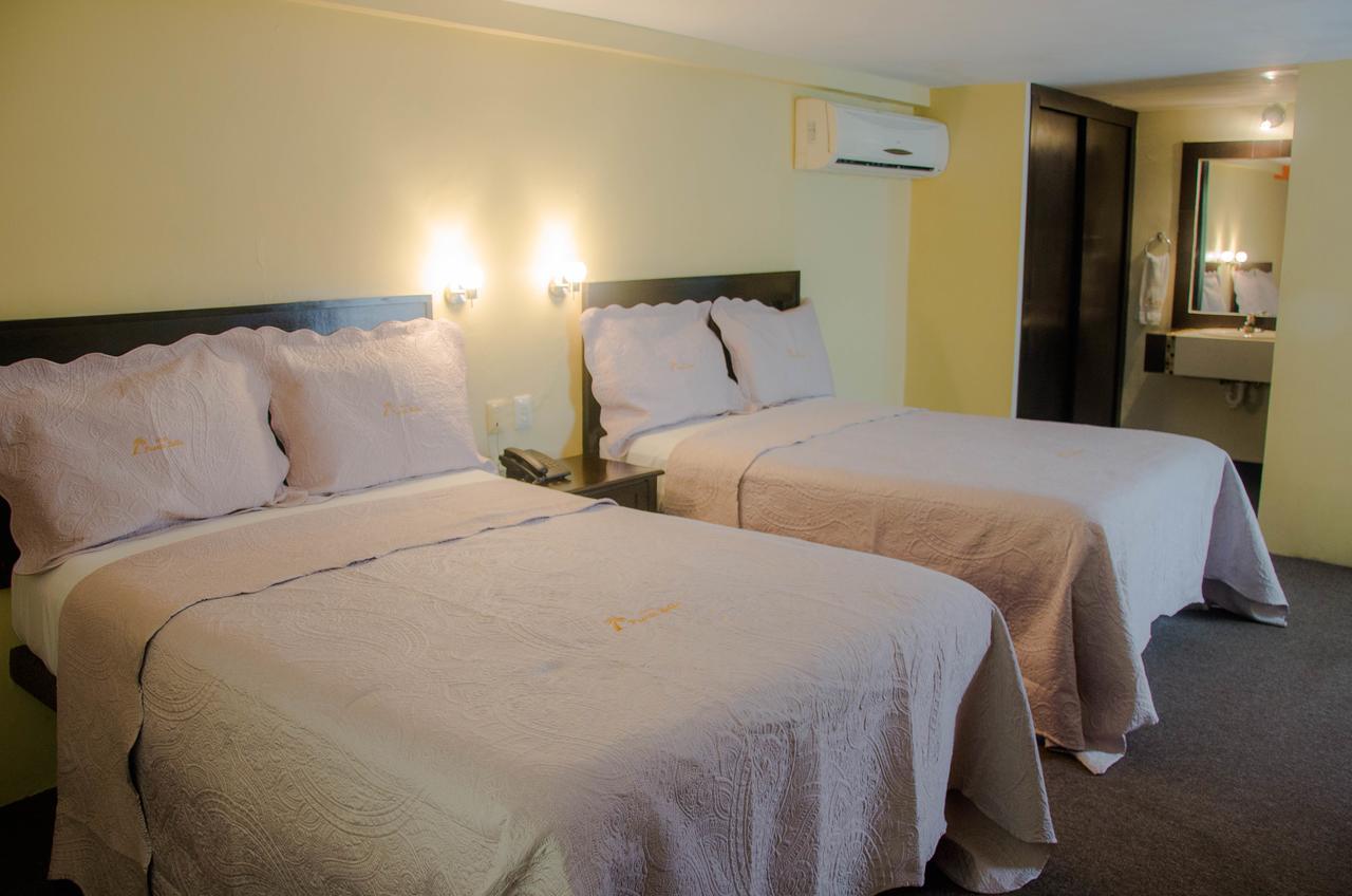 Puerto Bello Hotel แทมปิโก ภายนอก รูปภาพ
